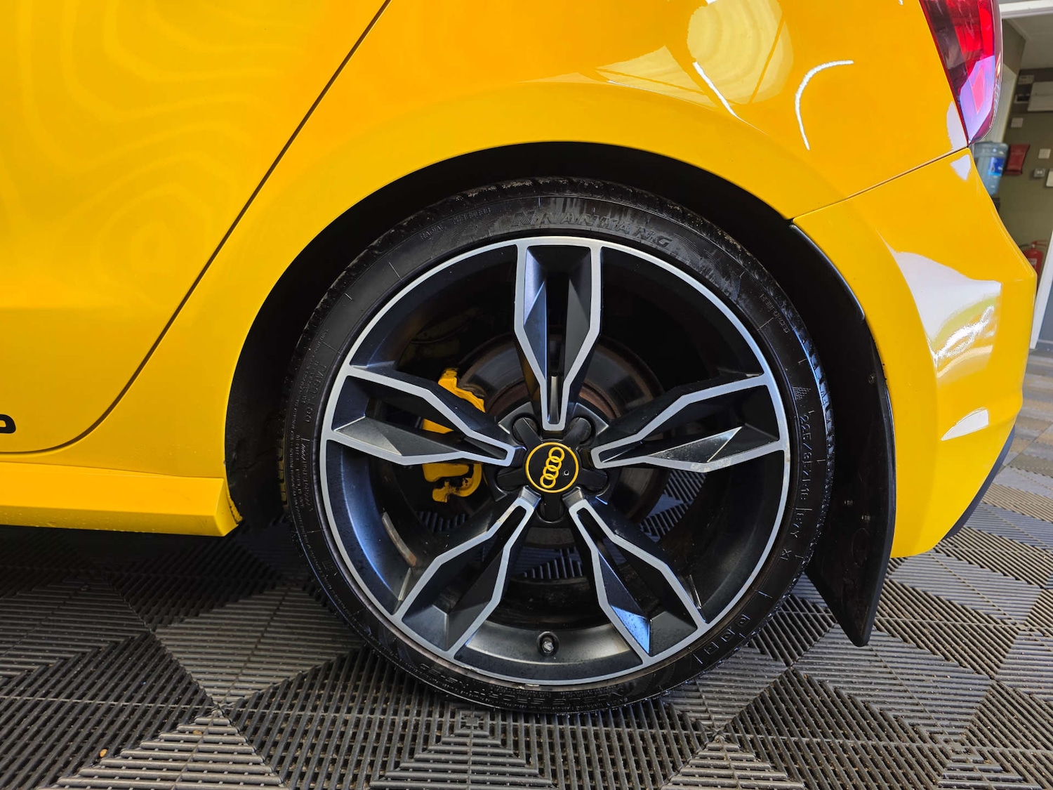 Used Audi A1 2015 for sale - 77959852: Photo 32