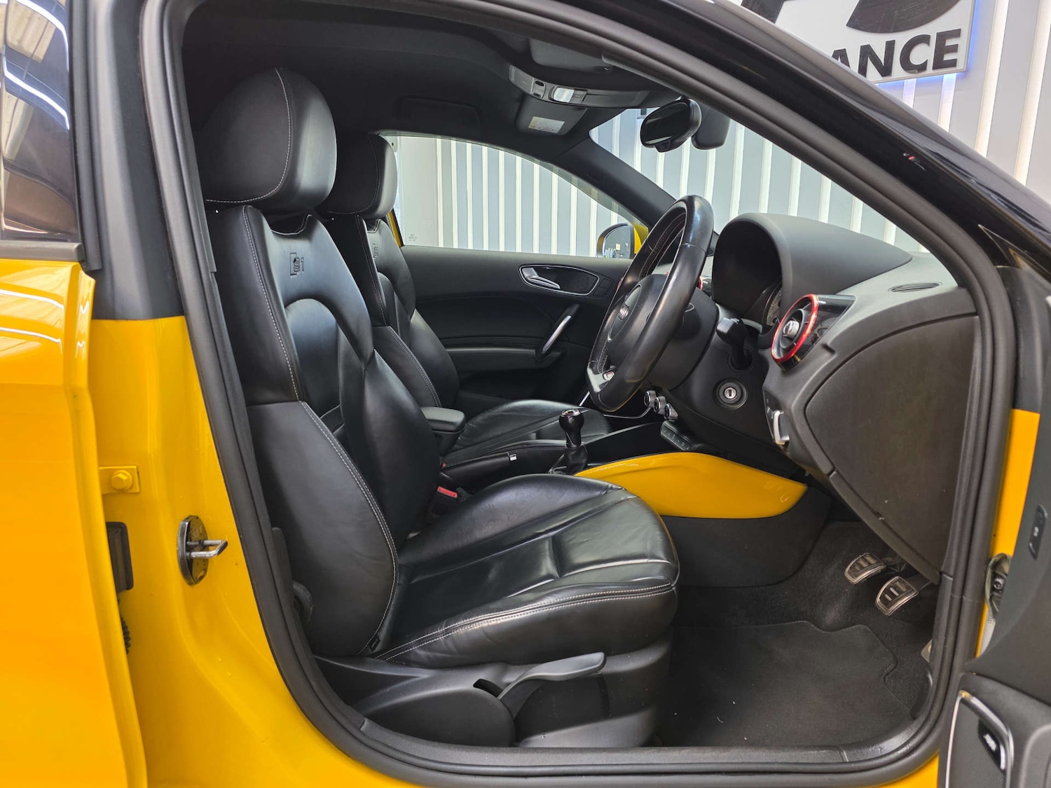 Used Audi A1 2015 for sale - 77959852: Photo 42