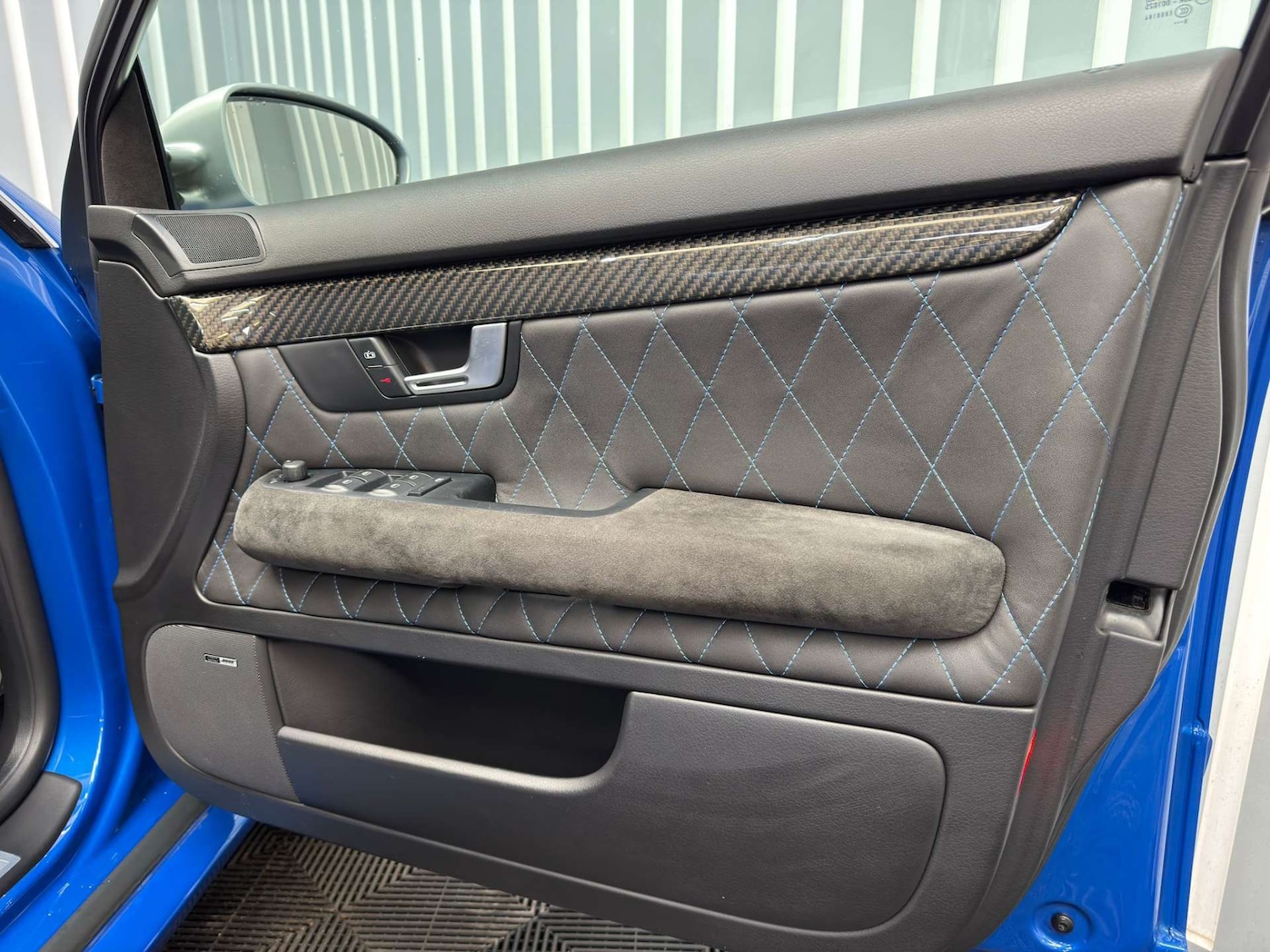 Used Audi RS4 2007 for sale - 77235347: Photo 10