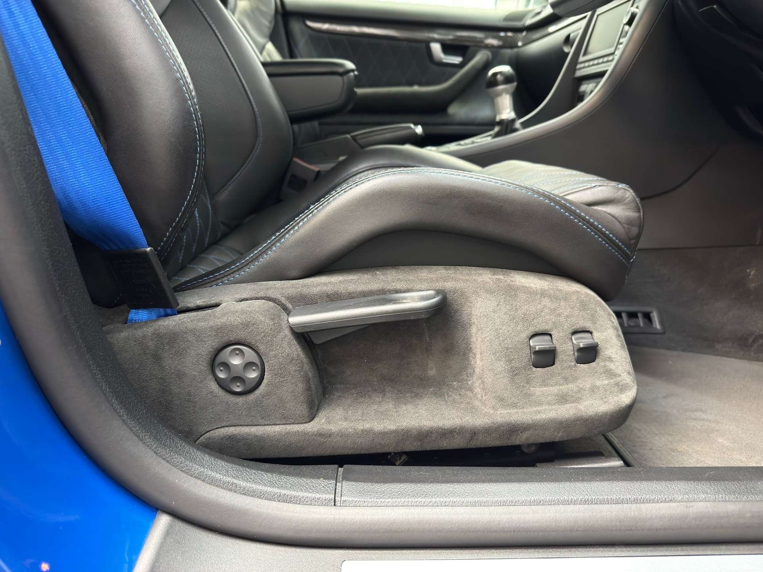 Used Audi RS4 2007 for sale - 77235347: Photo 20