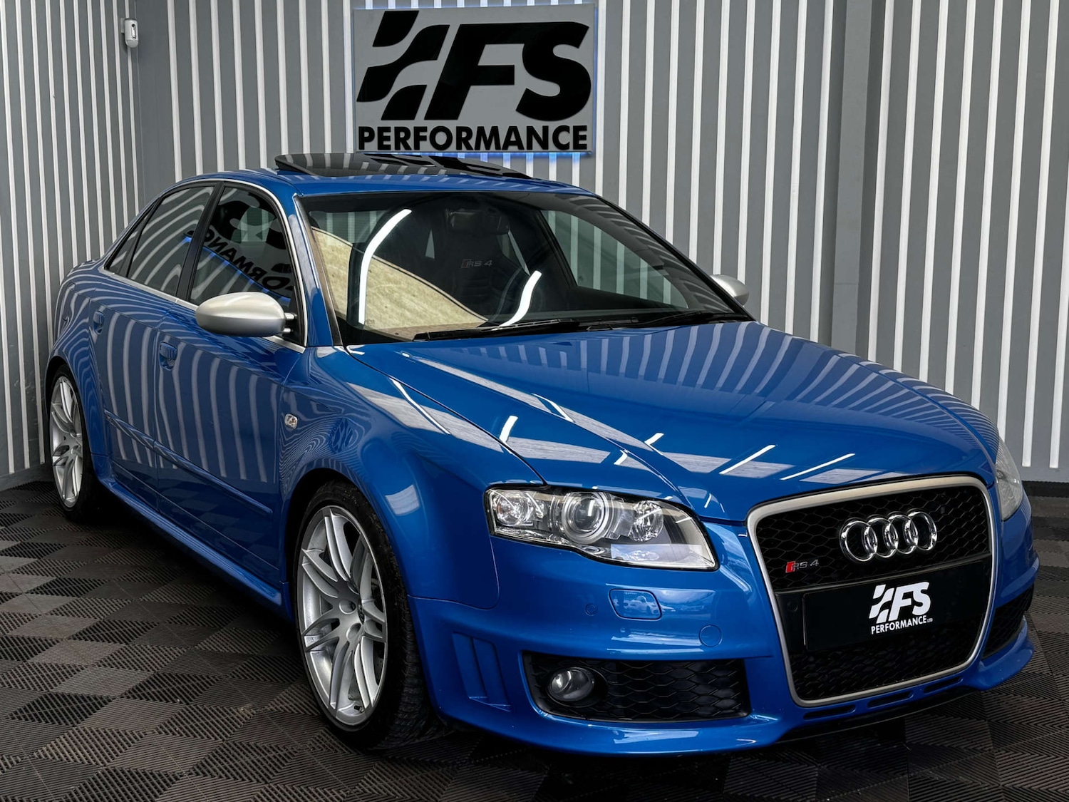 Used Audi RS4 2007 for sale - 77235347: Photo 28