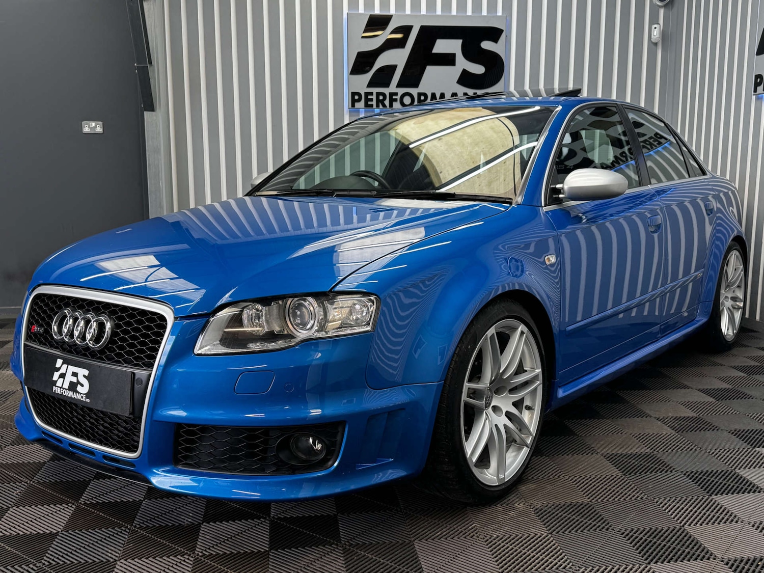 Used Audi RS4 2007 for sale - 77235347: Photo 30