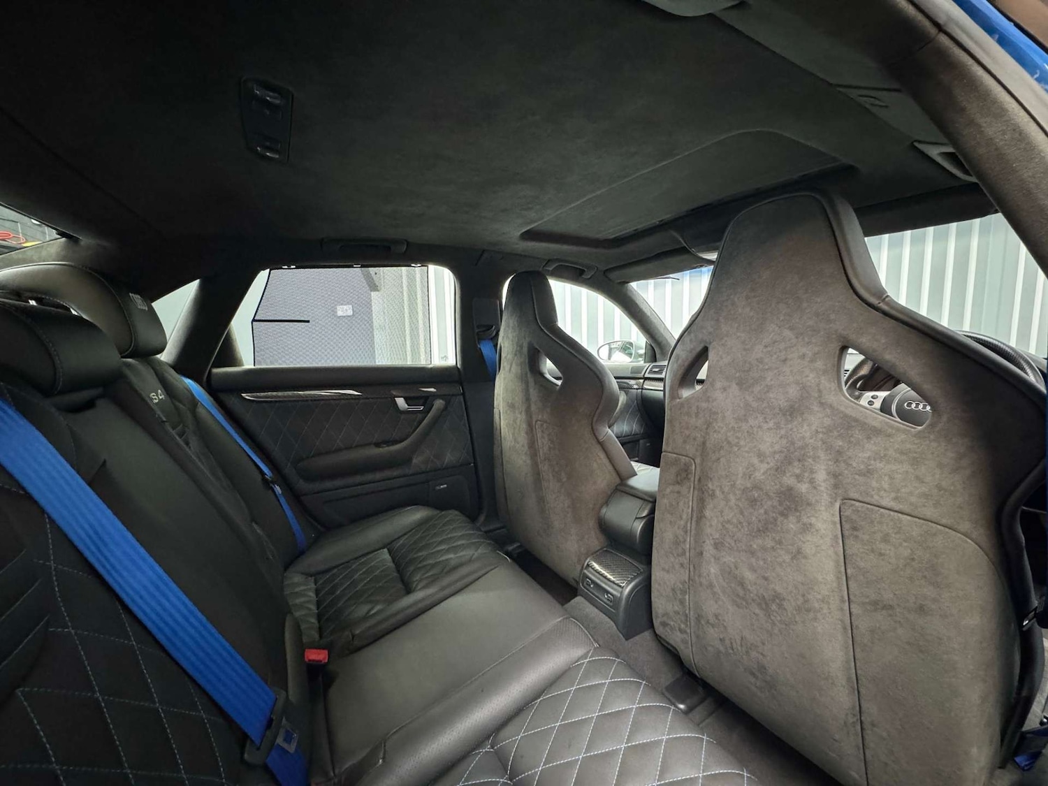 Used Audi RS4 2007 for sale - 77235347: Photo 37