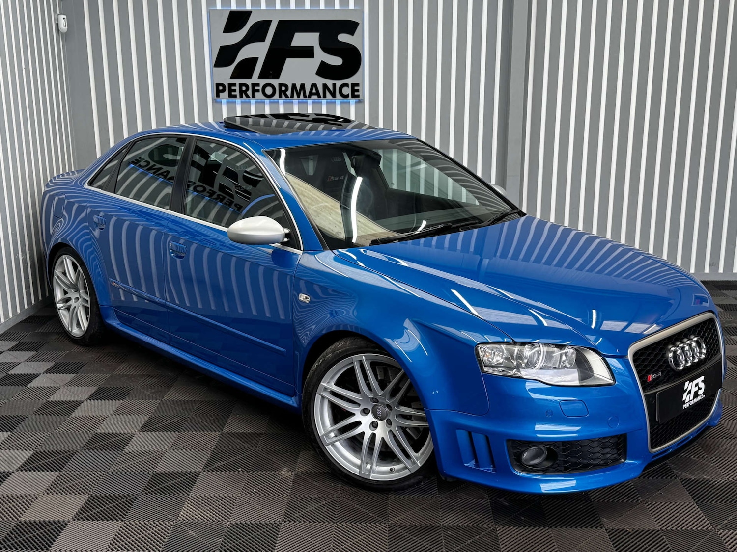 Used Audi RS4 2007 for sale - 77235347: Photo 45