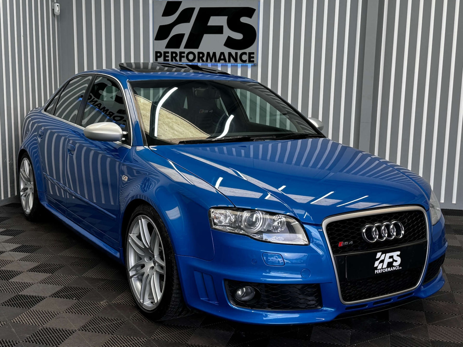 Used Audi RS4 2007 for sale - 77235347: Photo 47