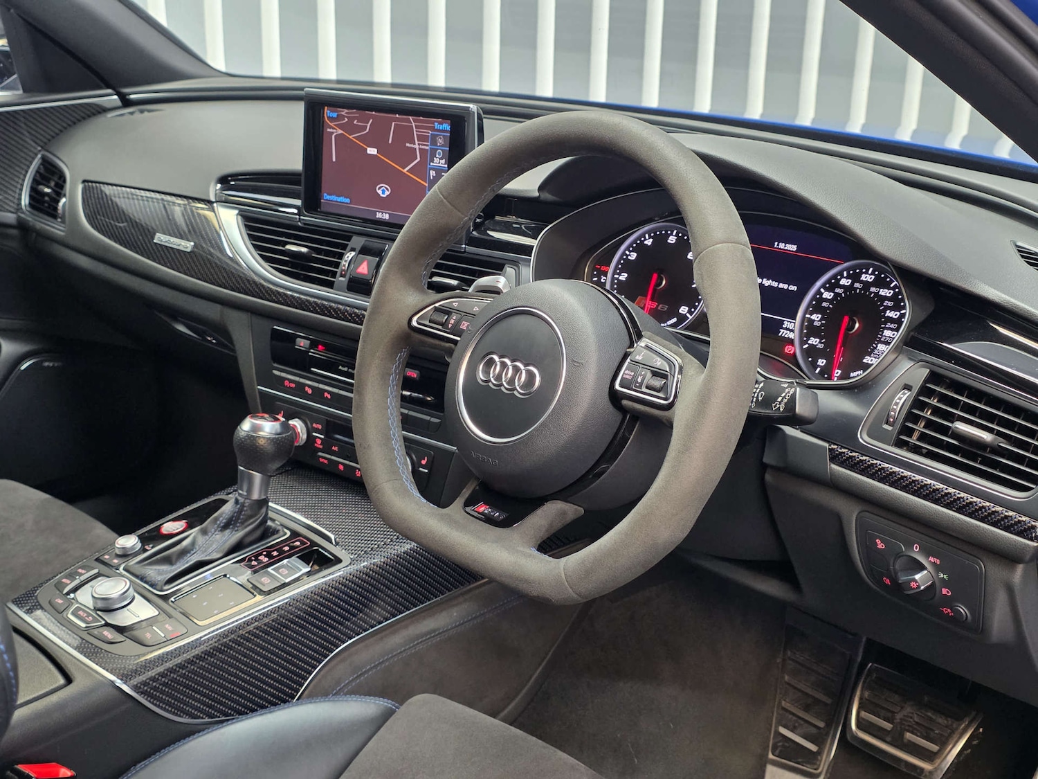 Used Audi RS6 Avant 2018 for sale - 76132451: Photo 13