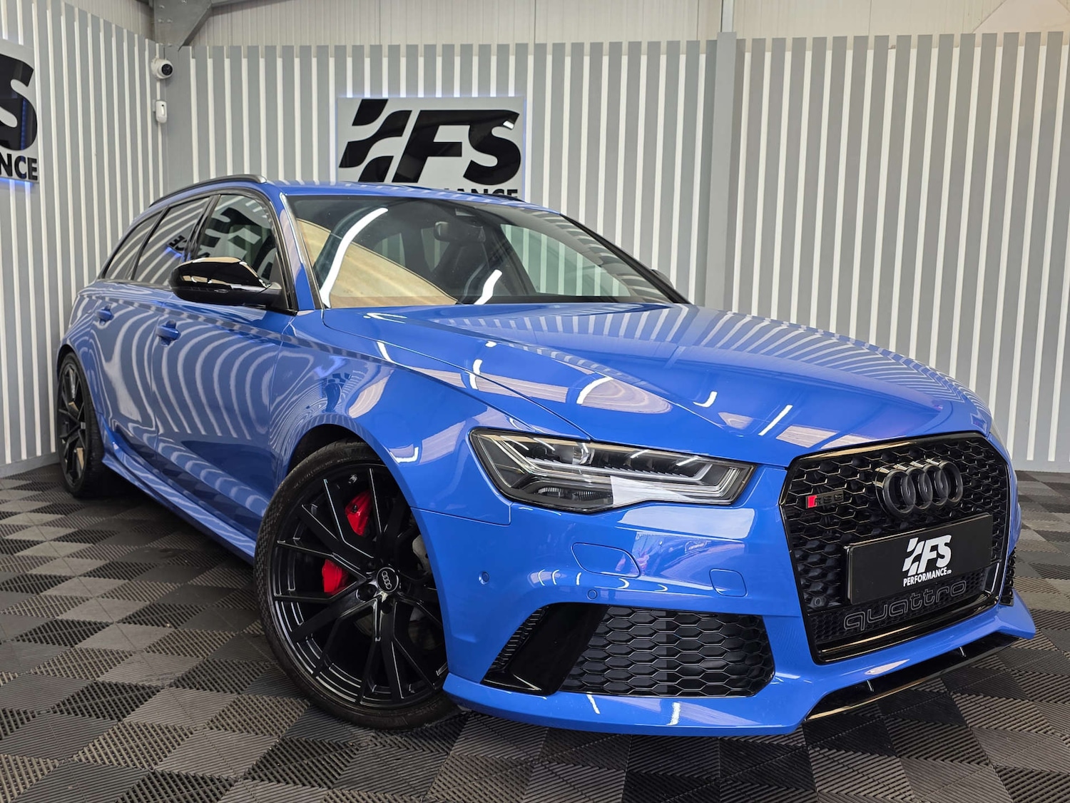 Used Audi RS6 Avant 2018 for sale - 76132451: Photo 28