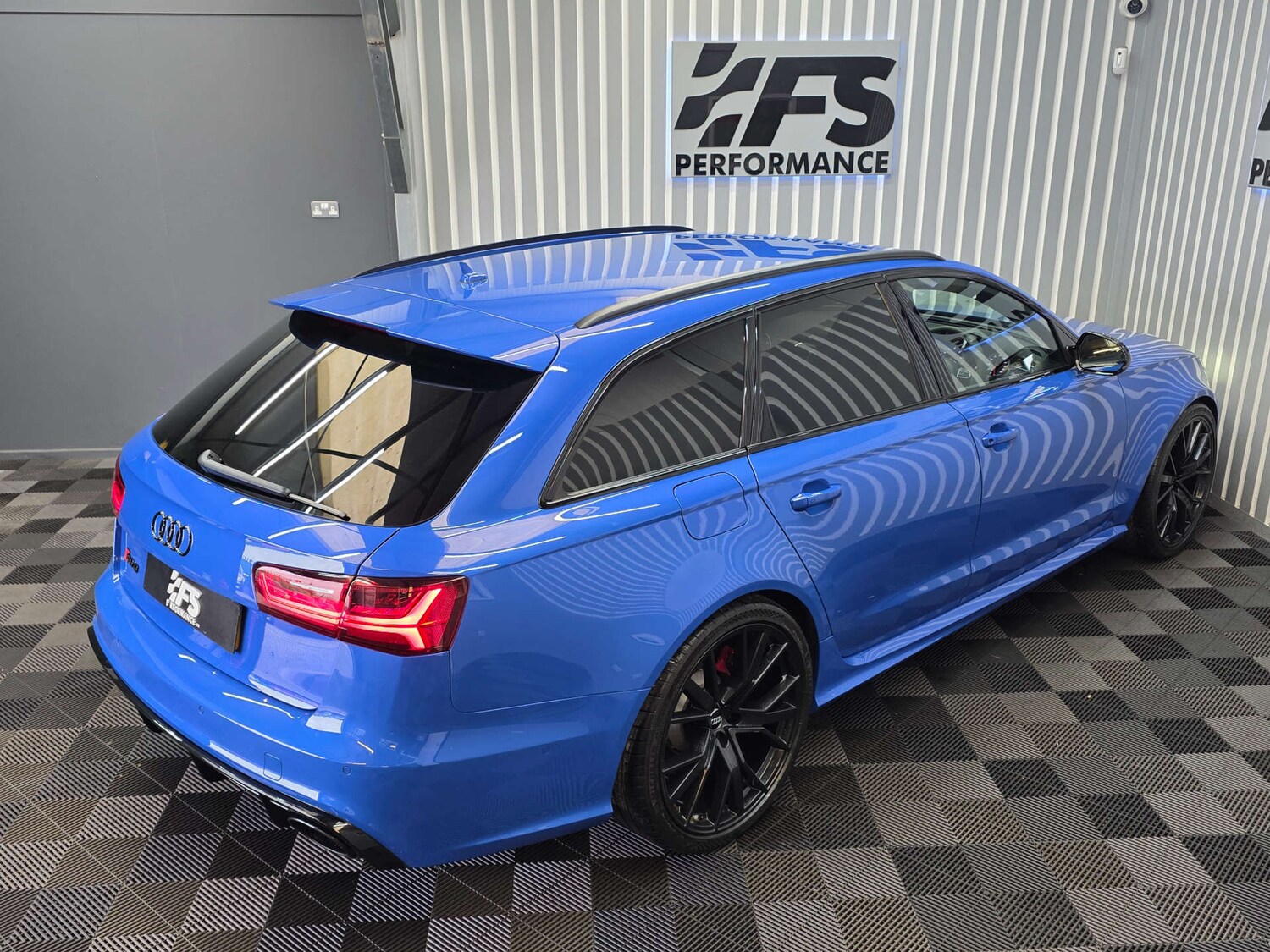Used Audi RS6 Avant 2018 for sale - 76132451: Photo 47