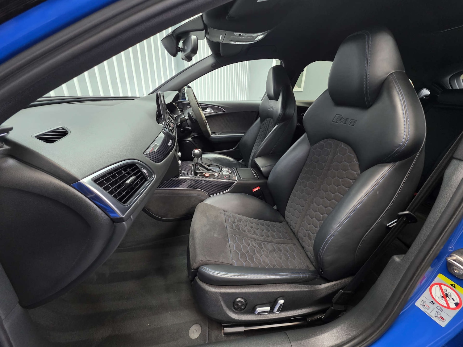 Used Audi RS6 Avant 2018 for sale - 76132451: Photo 9