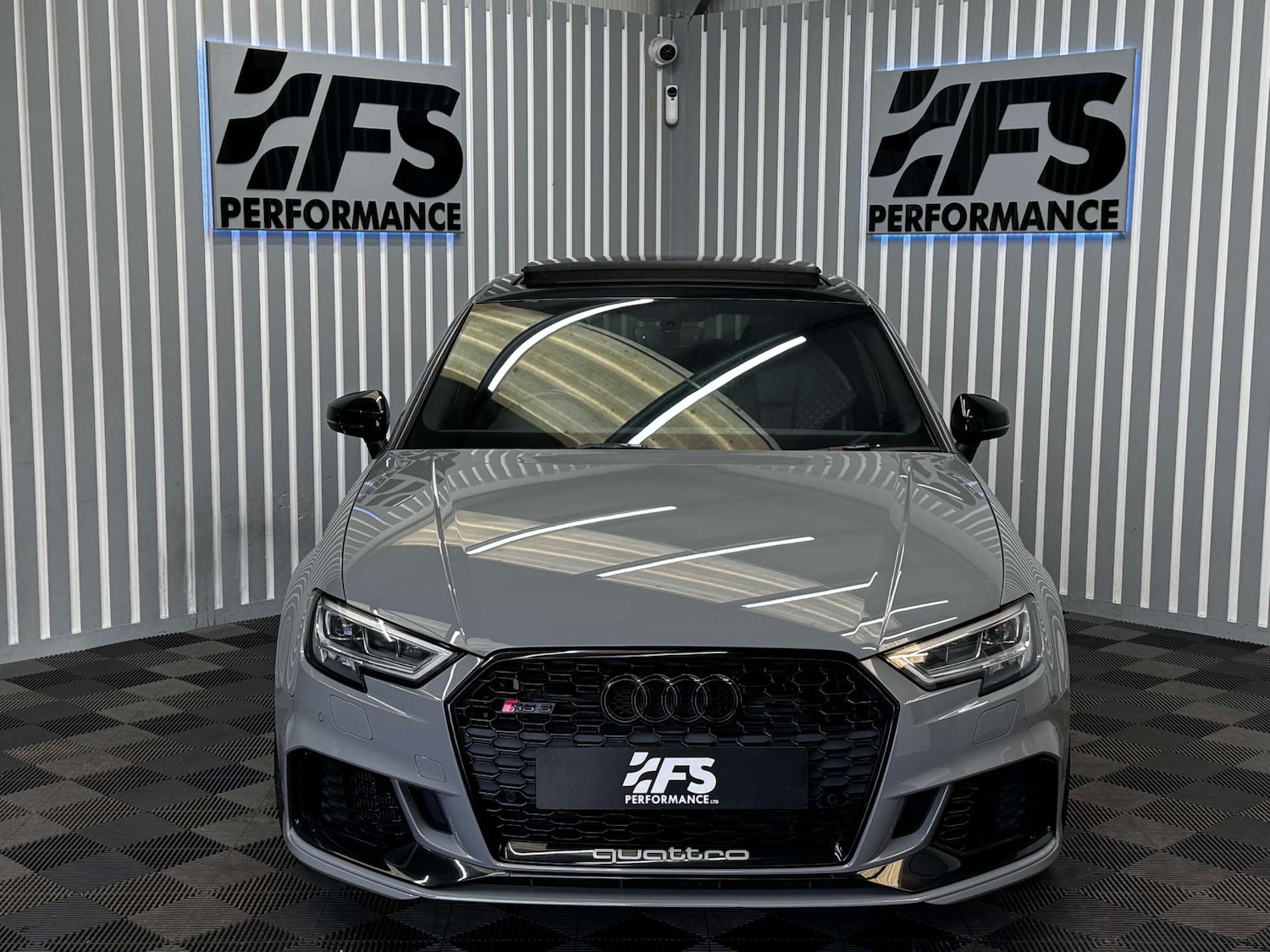 Used Audi RS3 2020 for sale - 78057257: Photo 2