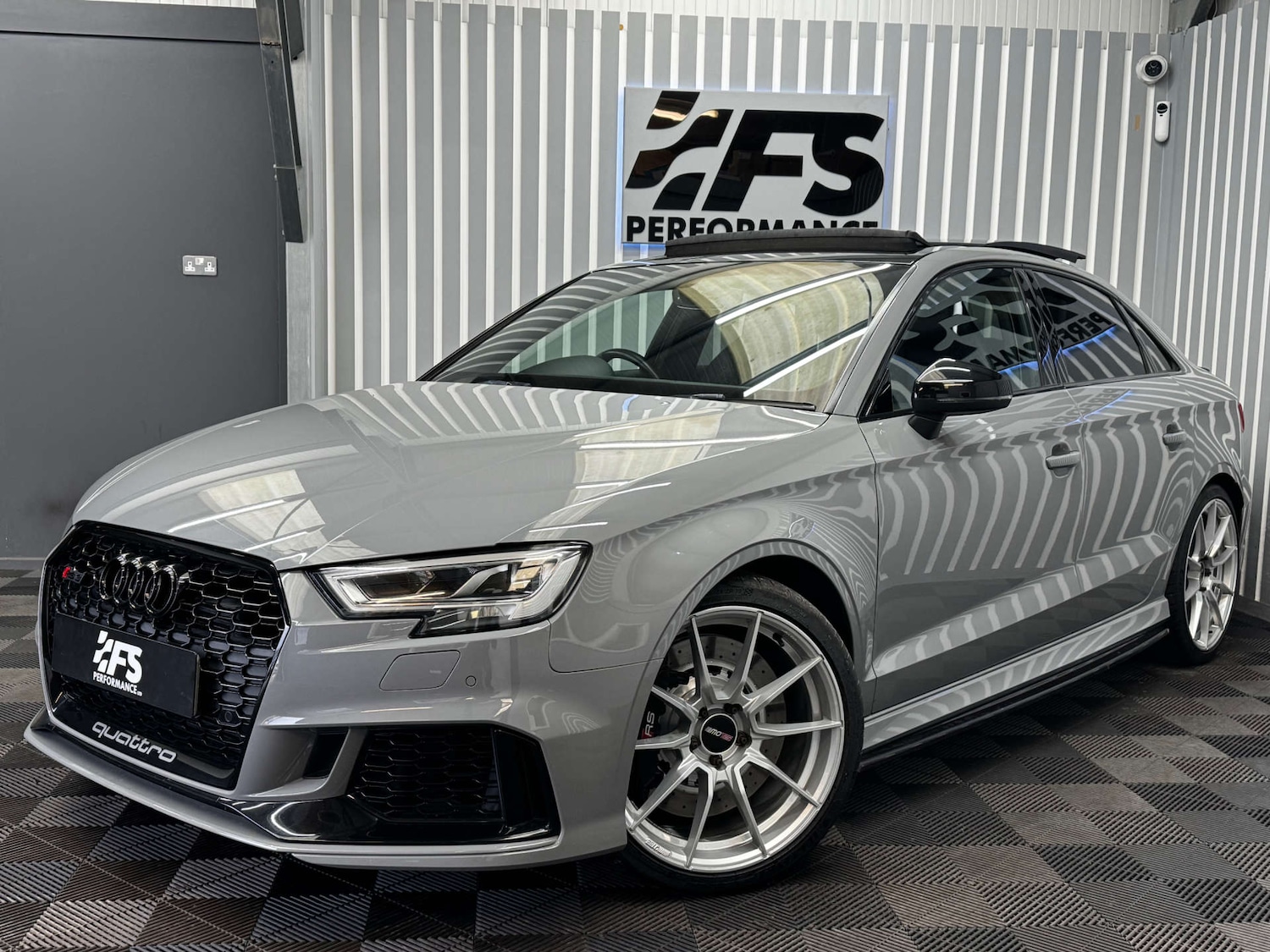 Used Audi RS3 2020 for sale - 78057257: Photo 3