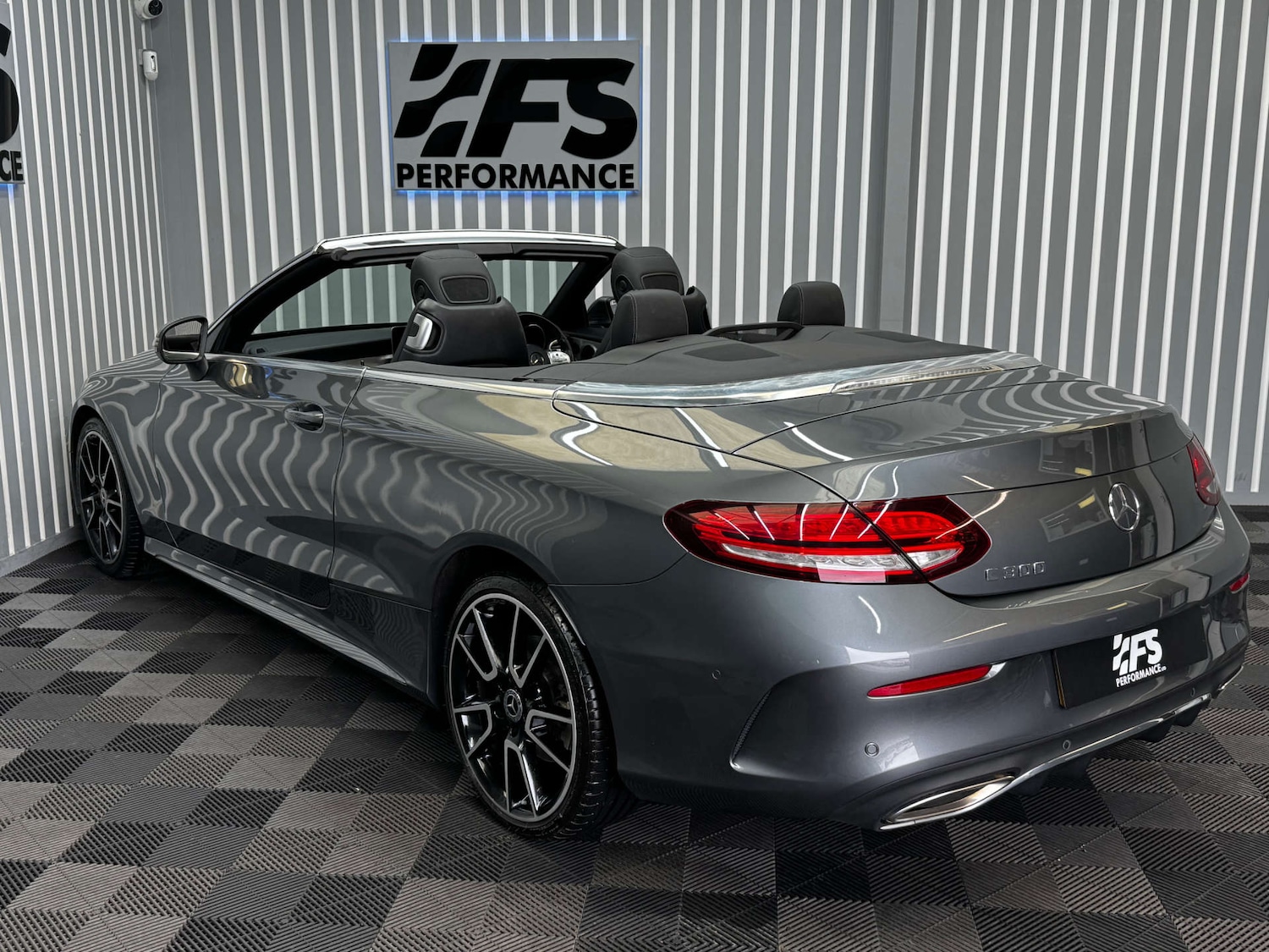 Used Mercedes-Benz C Class 2019 for sale - 76601835: Photo 4