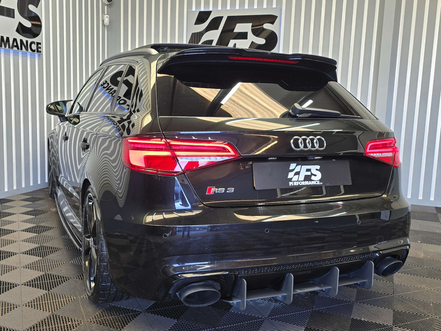 Used Audi RS3 2016 for sale - 77339213: Photo 33