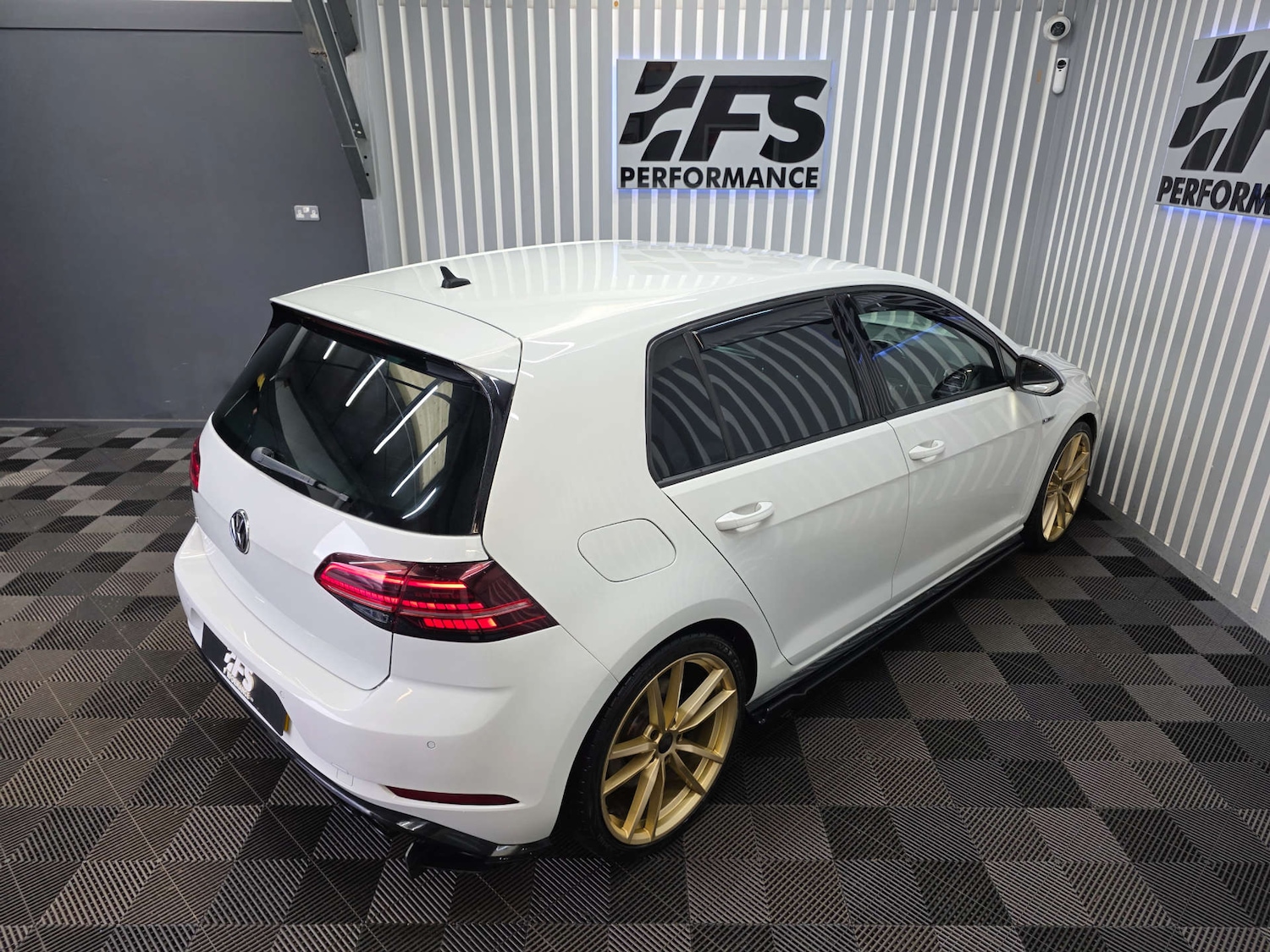 Used Volkswagen Golf 2018 for sale - 77656596: Photo 18