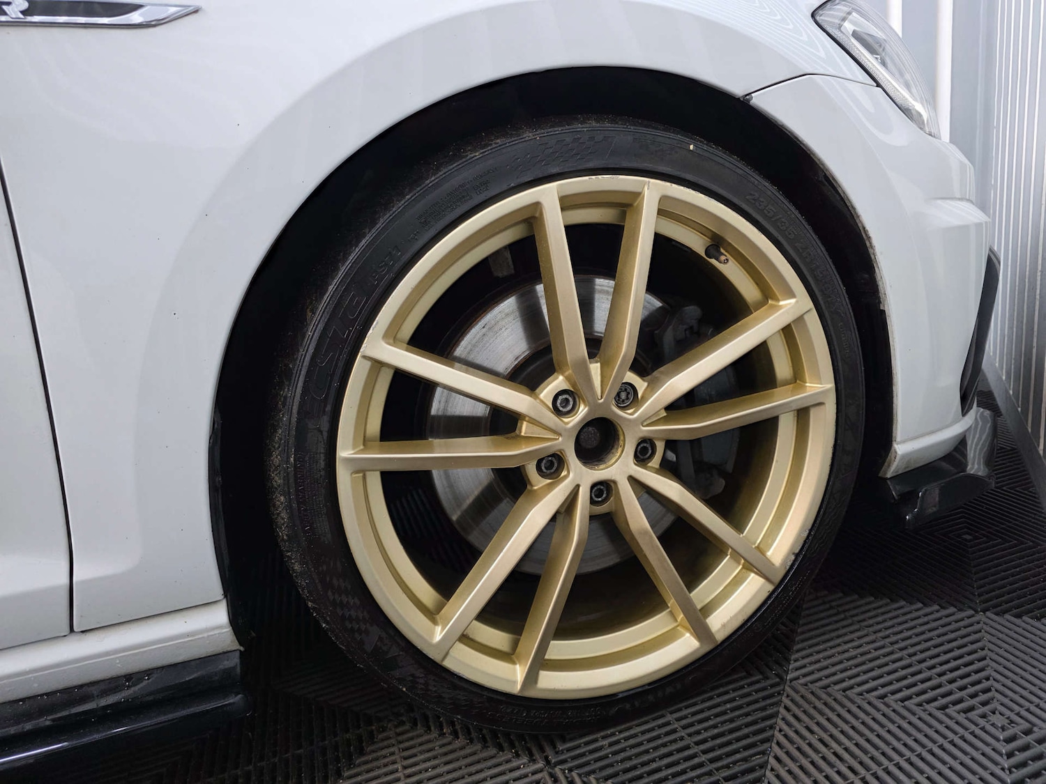 Used Volkswagen Golf 2018 for sale - 77656596: Photo 28