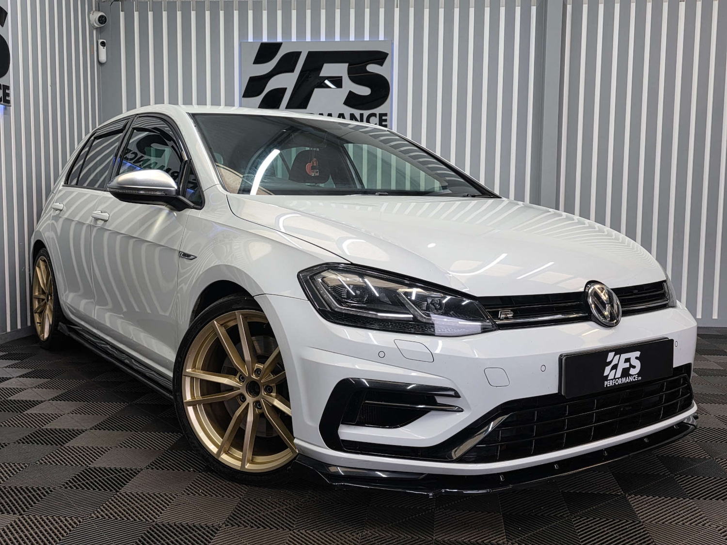 Used Volkswagen Golf 2018 for sale - 77656596: Photo 32