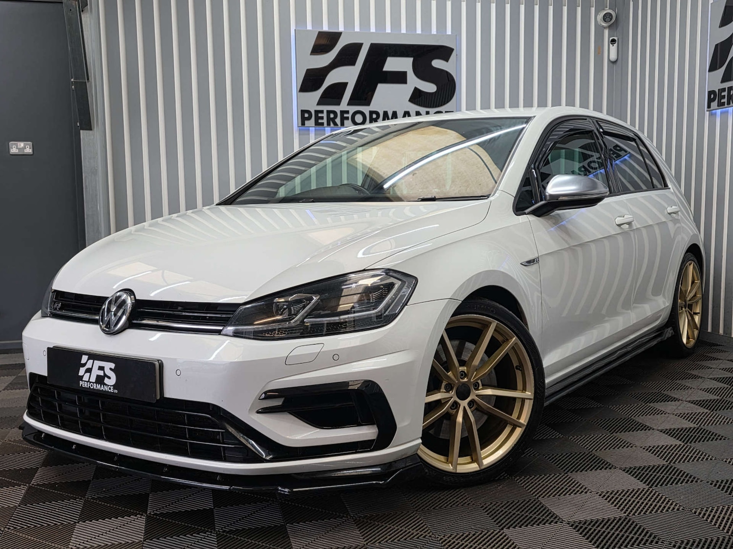 Used Volkswagen Golf 2018 for sale - 77656596: Photo 34