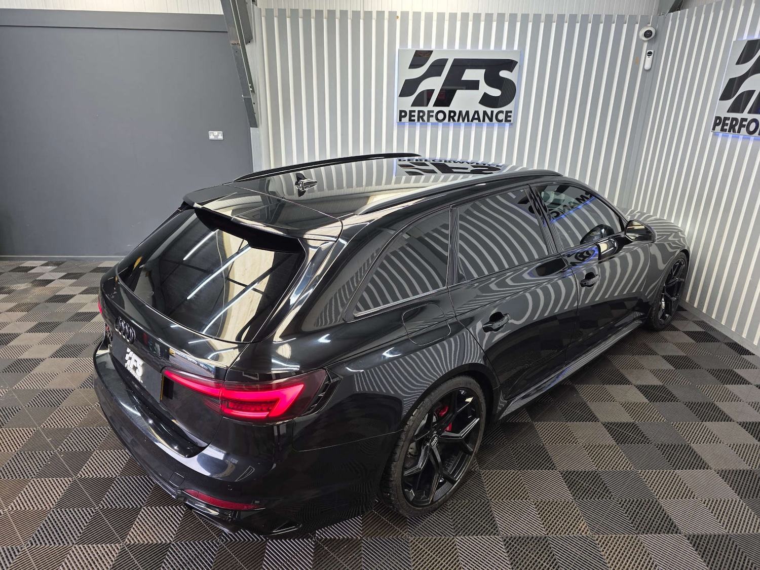 Used Audi RS4 2018 for sale - 77704070: Photo 17