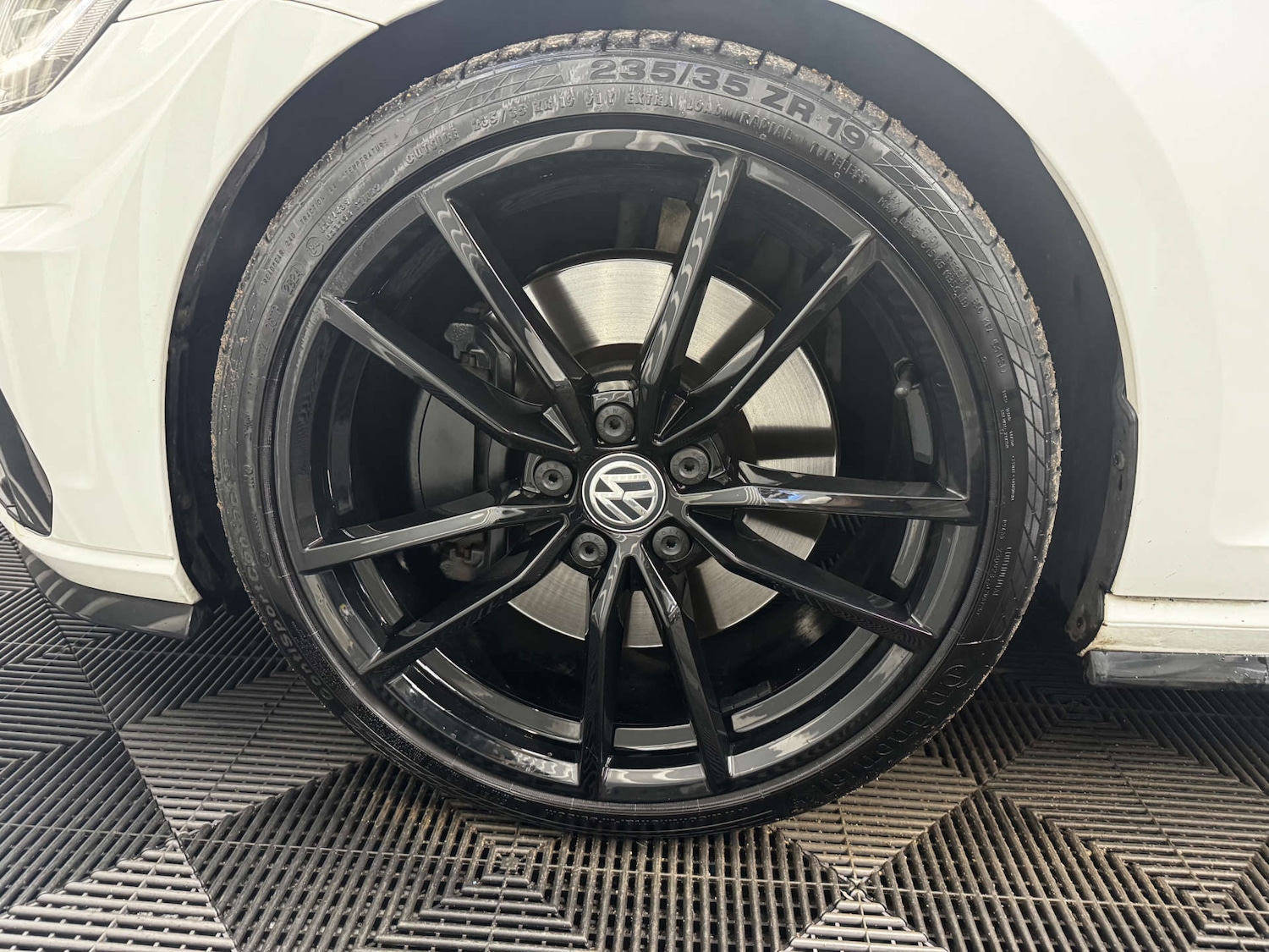 Used Volkswagen Golf 2017 for sale - 77236282: Photo 11