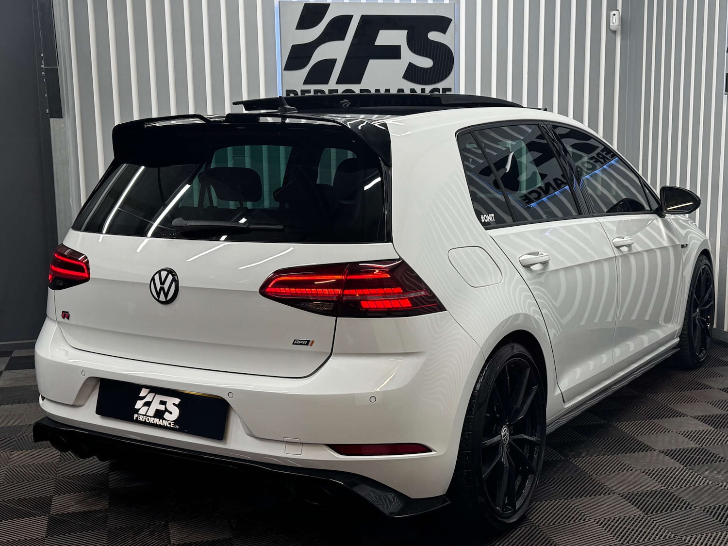 Used Volkswagen Golf 2017 for sale - 77236282: Photo 6