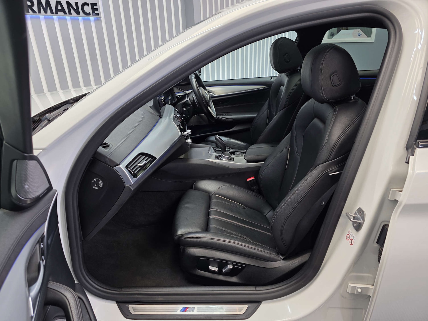 Used BMW 5 Series 2019 for sale - 76601452: Photo 22