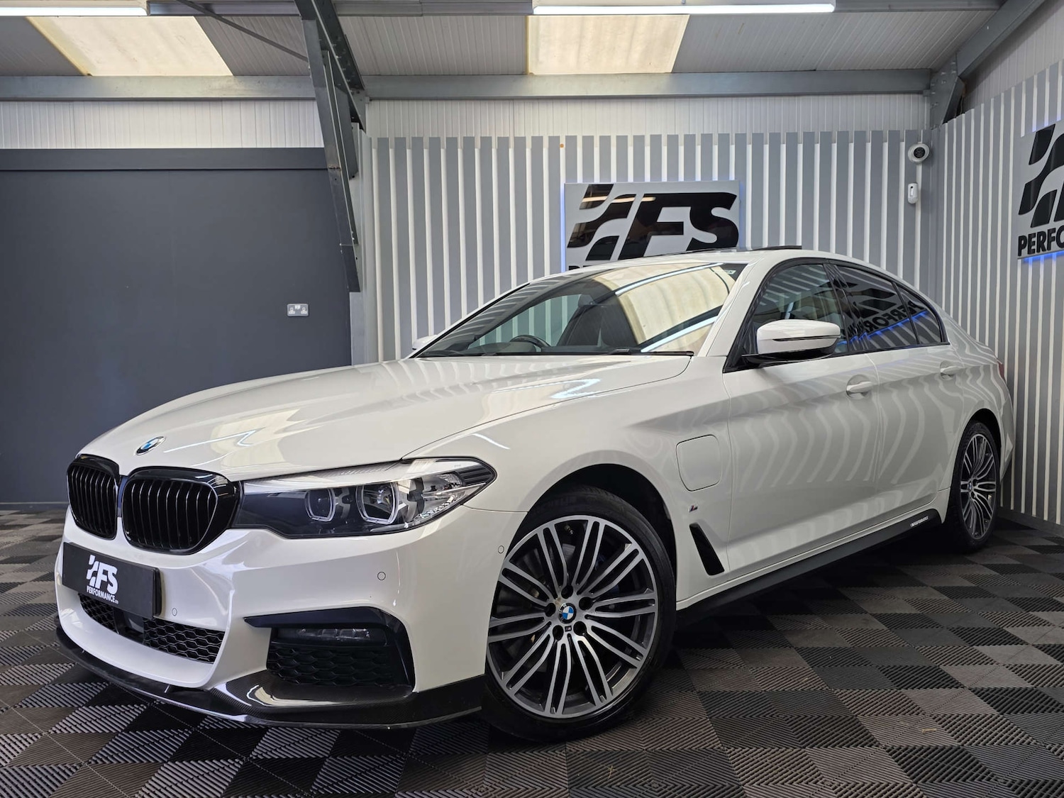Used BMW 5 Series 2019 for sale - 76601452: Photo 3