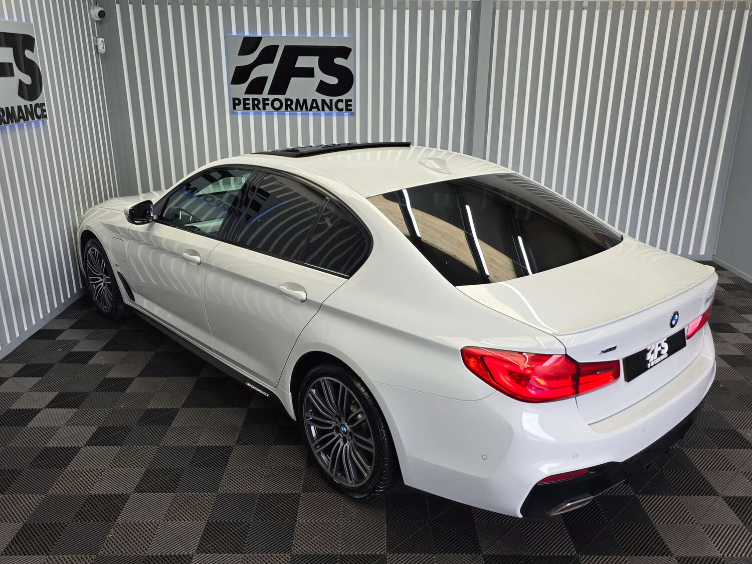 Used BMW 5 Series 2019 for sale - 76601452: Photo 35