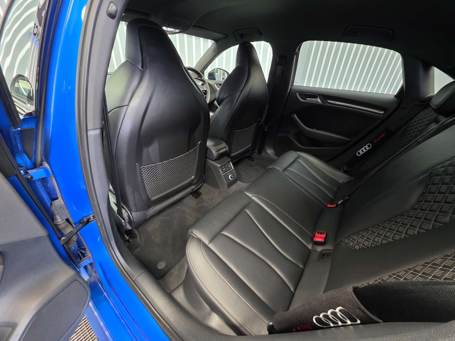 Used Audi RS3 2017 for sale - 78133432: Photo 23