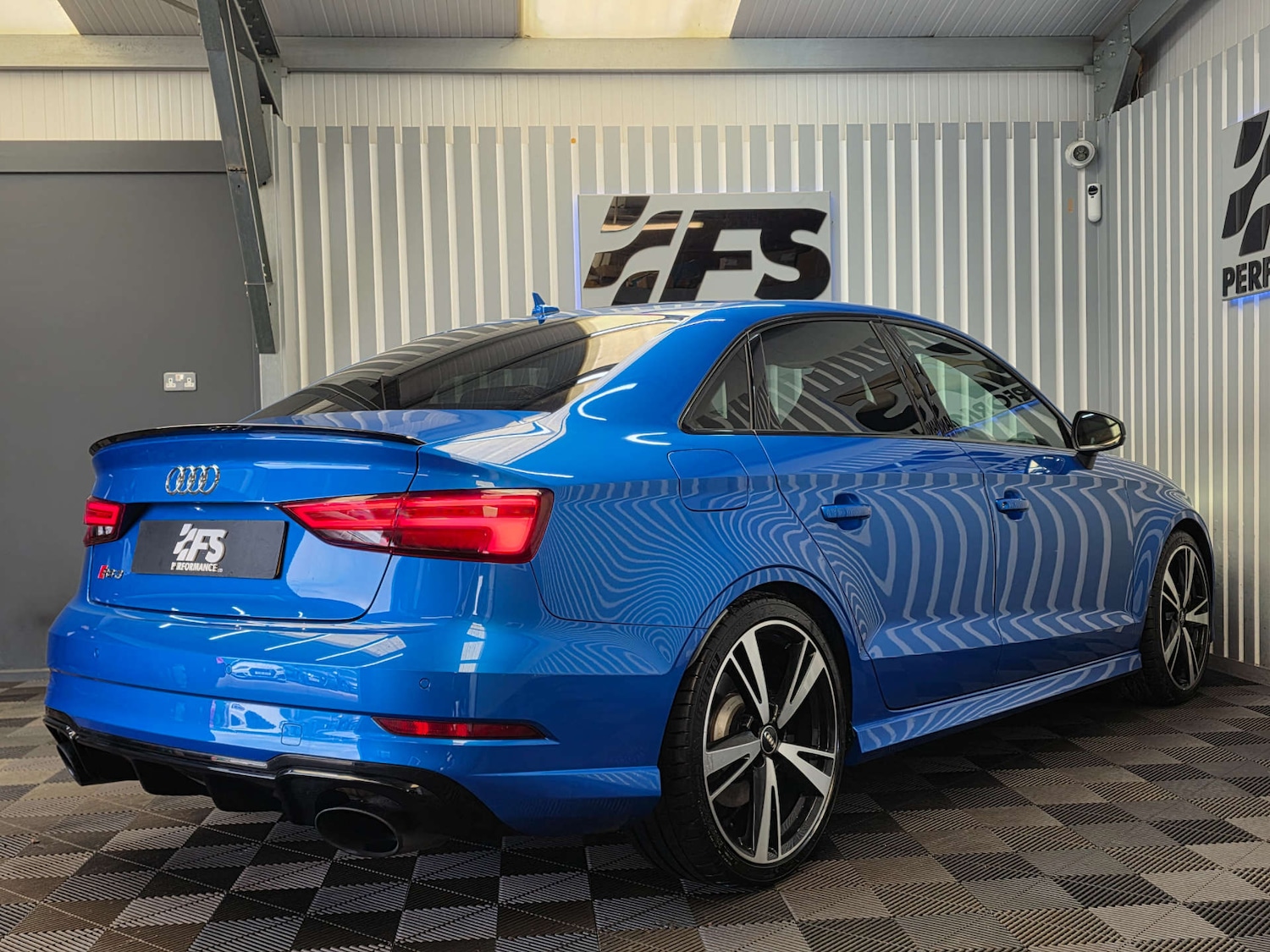 Used Audi RS3 2017 for sale - 78133432: Photo 6