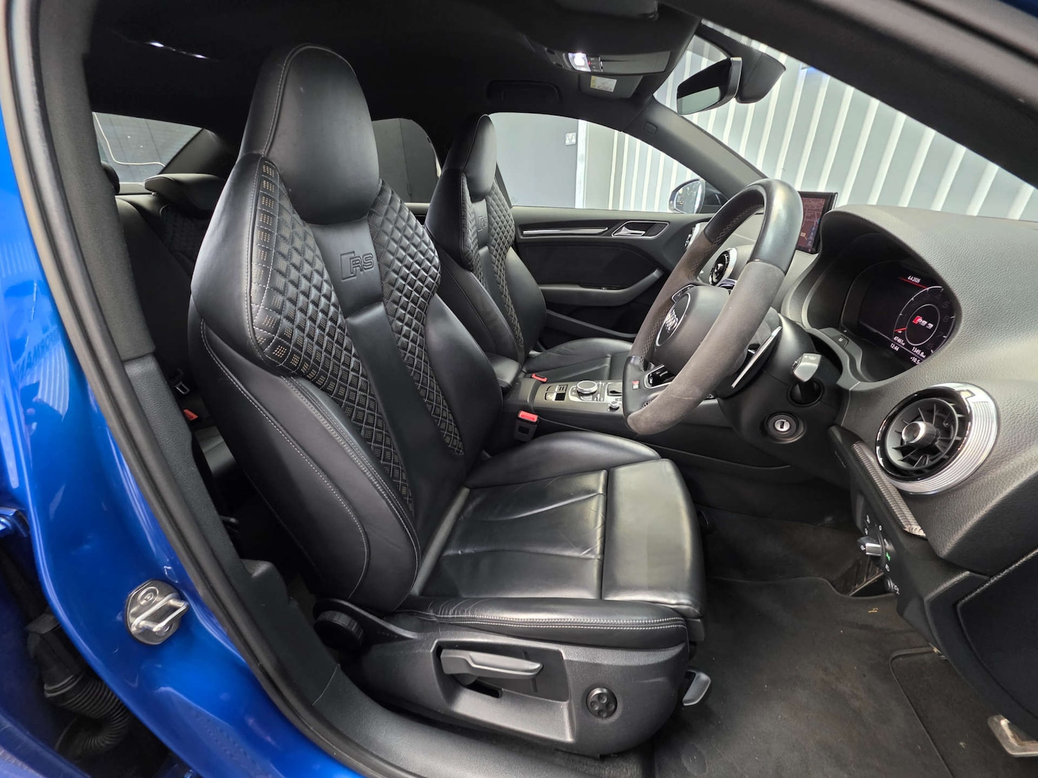 Used Audi RS3 2017 for sale - 78133432: Photo 7