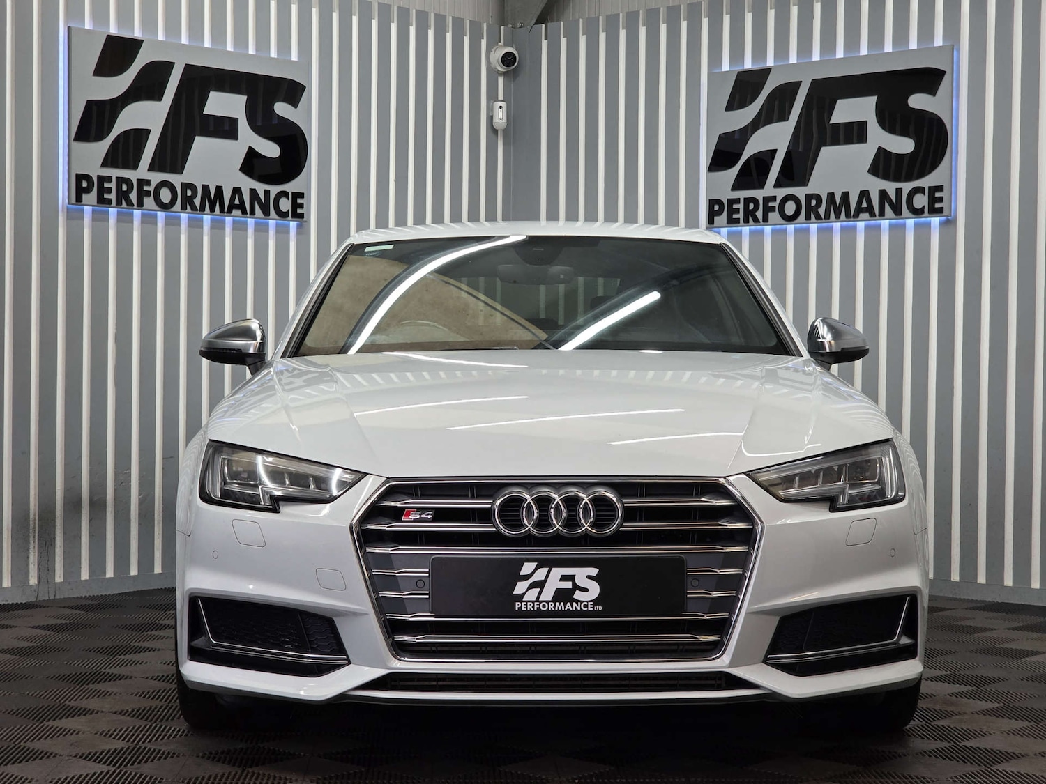 Used Audi A4 2018 for sale - 76751989: Photo 2