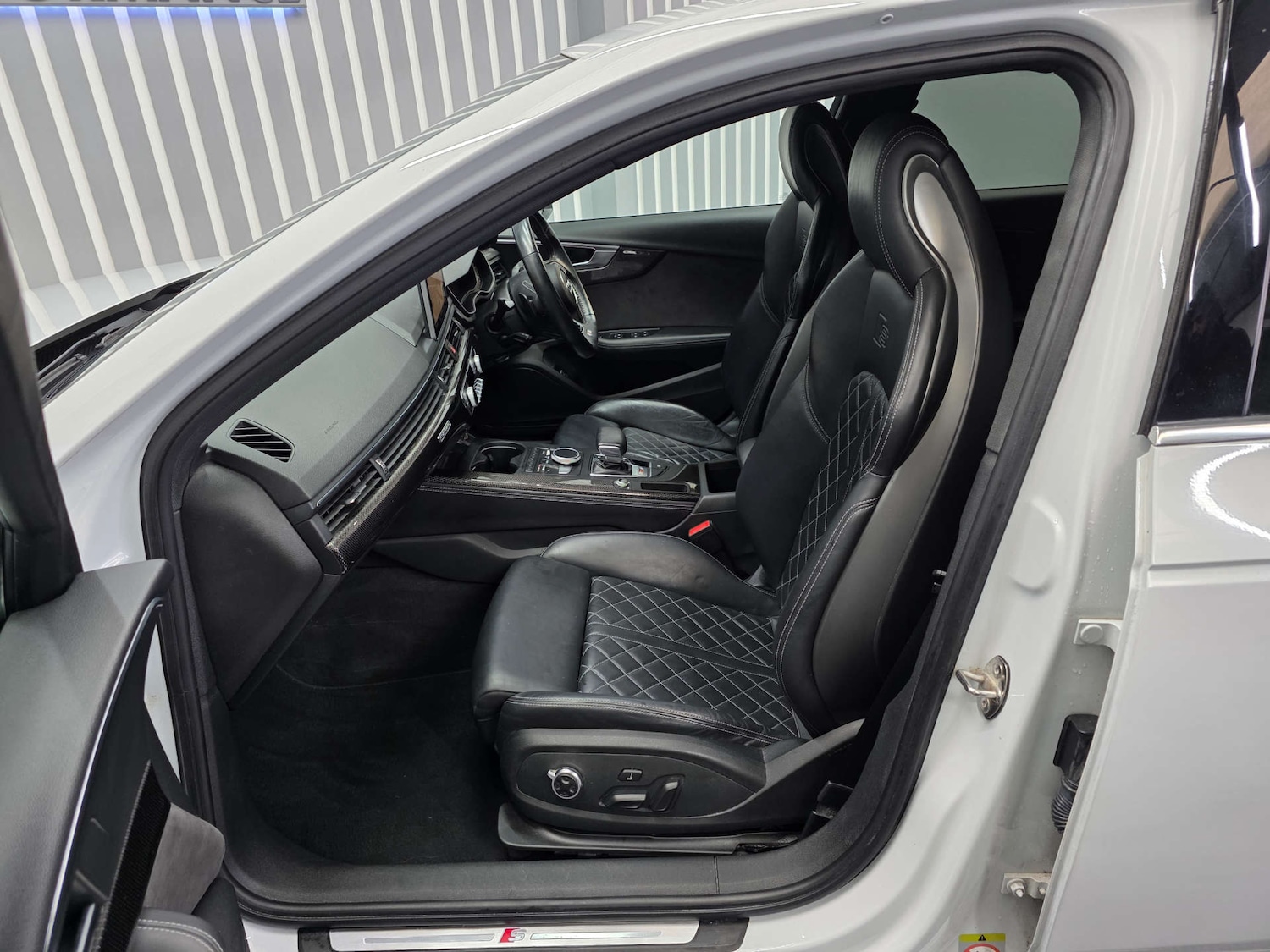 Used Audi A4 2018 for sale - 76751989: Photo 23