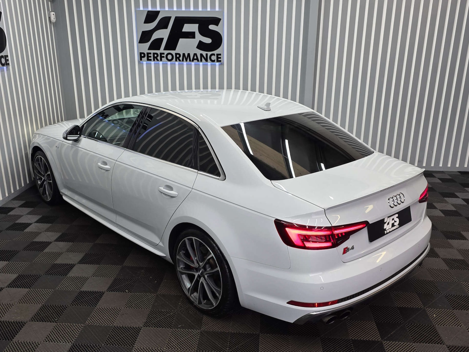 Used Audi A4 2018 for sale - 76751989: Photo 43