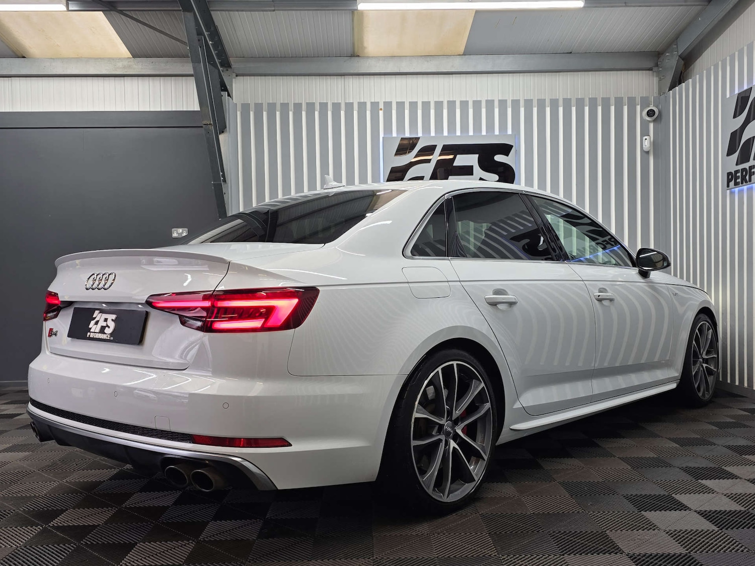 Used Audi A4 2018 for sale - 76751989: Photo 6