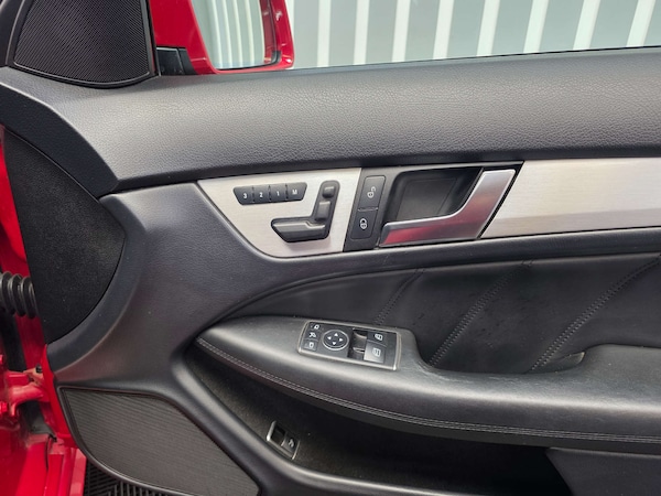 Used Mercedes-Benz C-Class 2012 for sale - 75066111: Photo 10