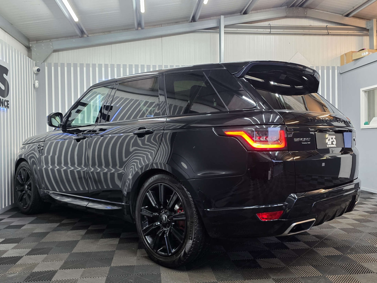 Used Land Rover Range Rover Sport 2019 for sale - 76751991: Photo 4