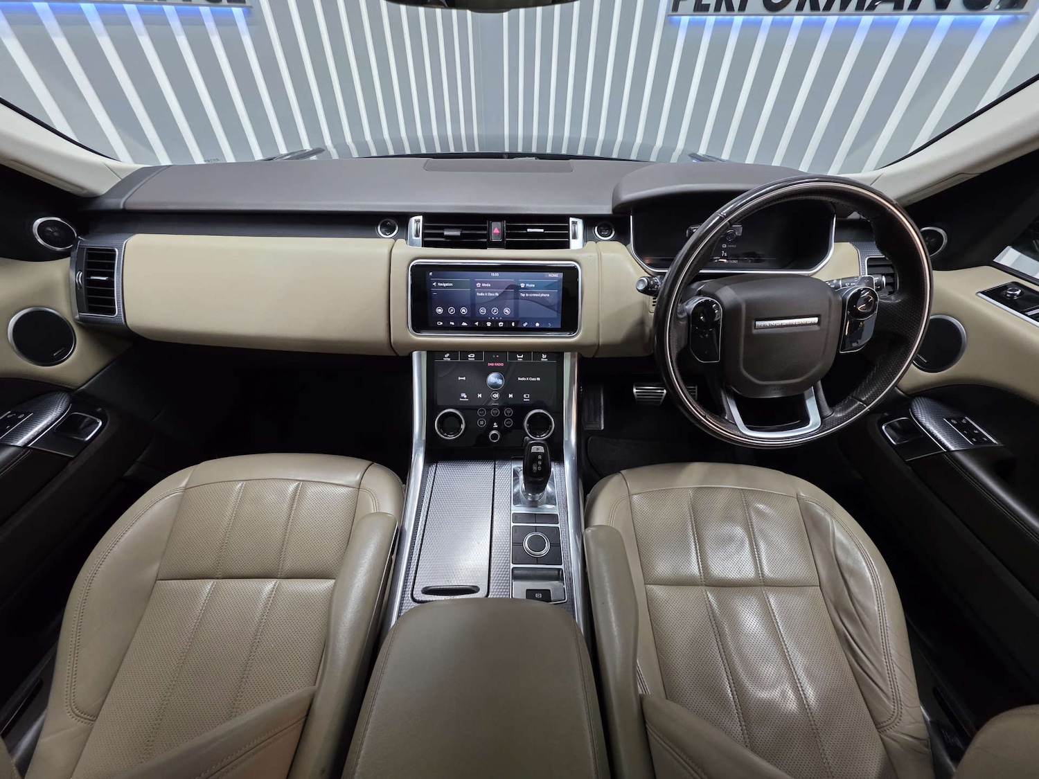 Used Land Rover Range Rover Sport 2019 for sale - 76751991: Photo 41