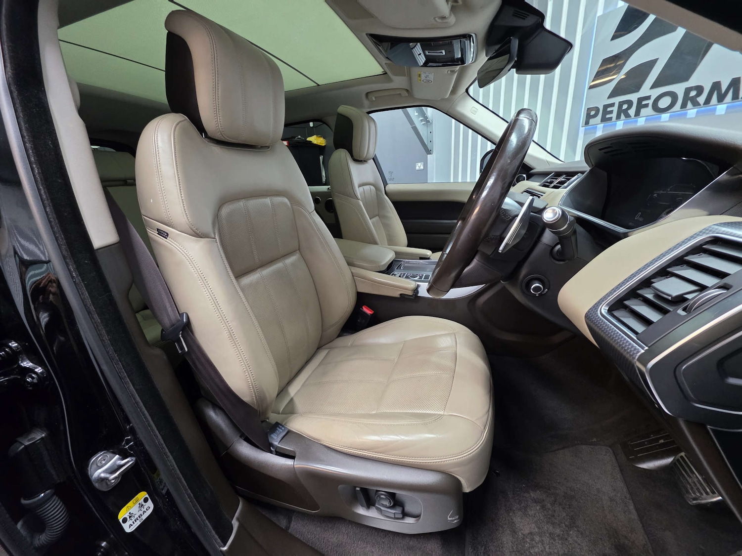 Used Land Rover Range Rover Sport 2019 for sale - 76751991: Photo 7