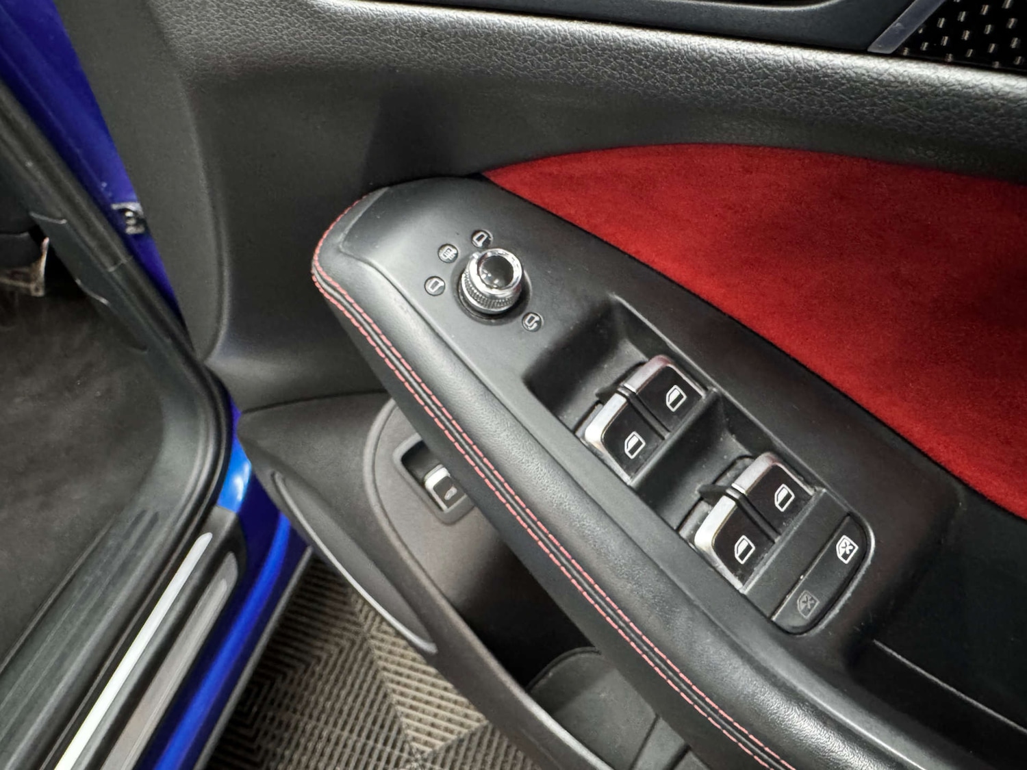 Used Audi SQ5 2015 for sale - 77236268: Photo 33