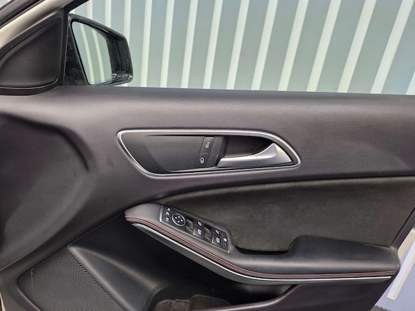 Used Mercedes-Benz A-Class 2014 for sale - 76092328: Photo 11