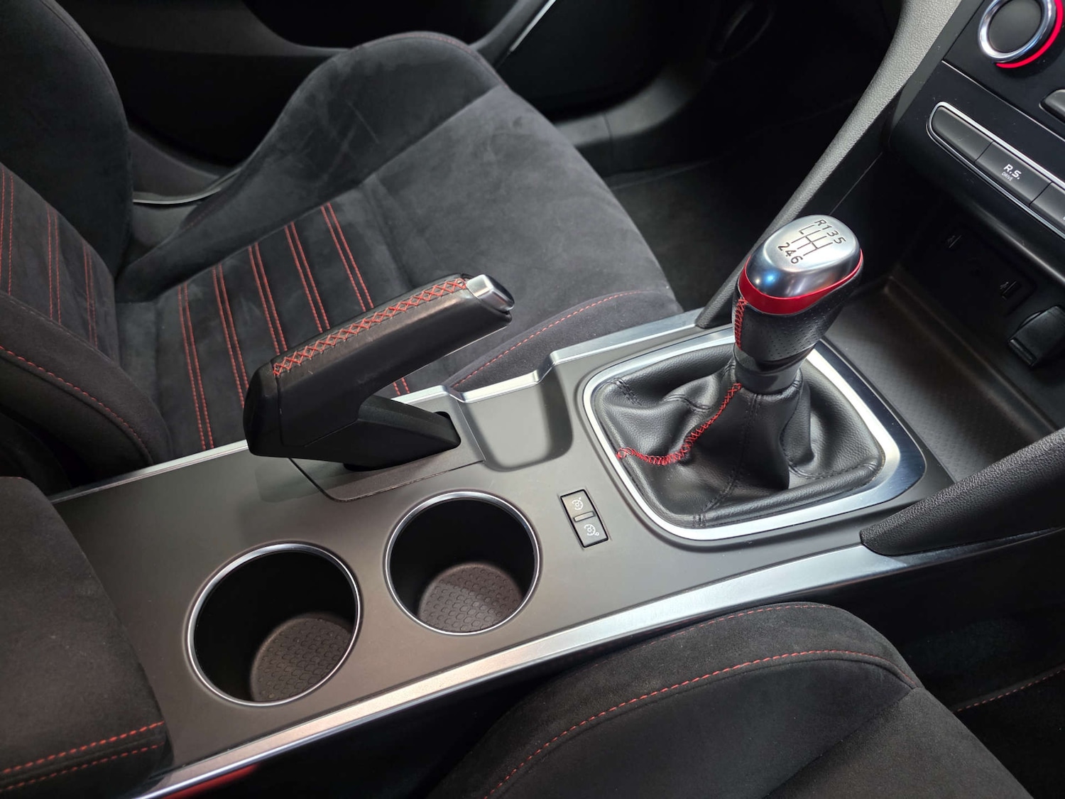 Used Renault Megane 2019 for sale - 76058302: Photo 10