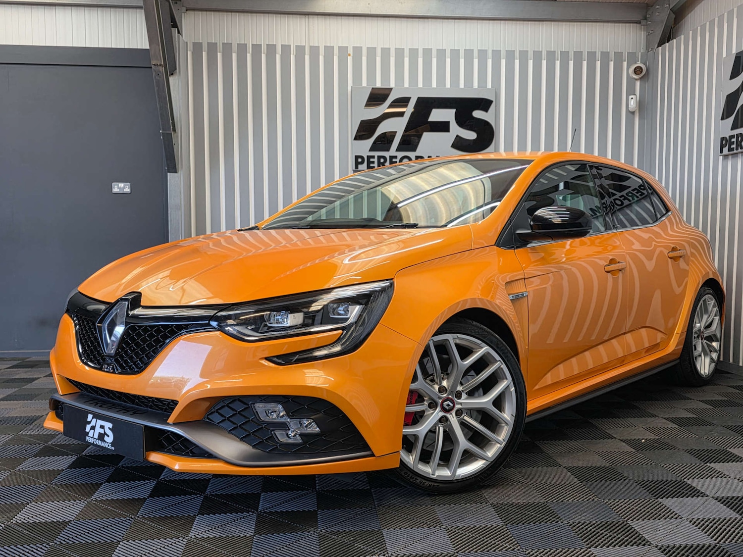 Used Renault Megane 2019 for sale - 76058302: Photo 3