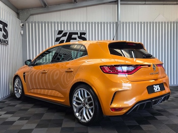 Used Renault Megane 2019 for sale - 76058302: Photo