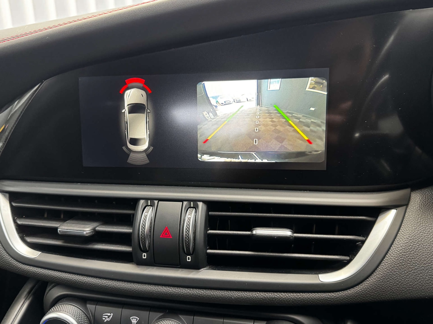 Used Alfa Romeo Giulia 2017 for sale - 78056694: Photo 10