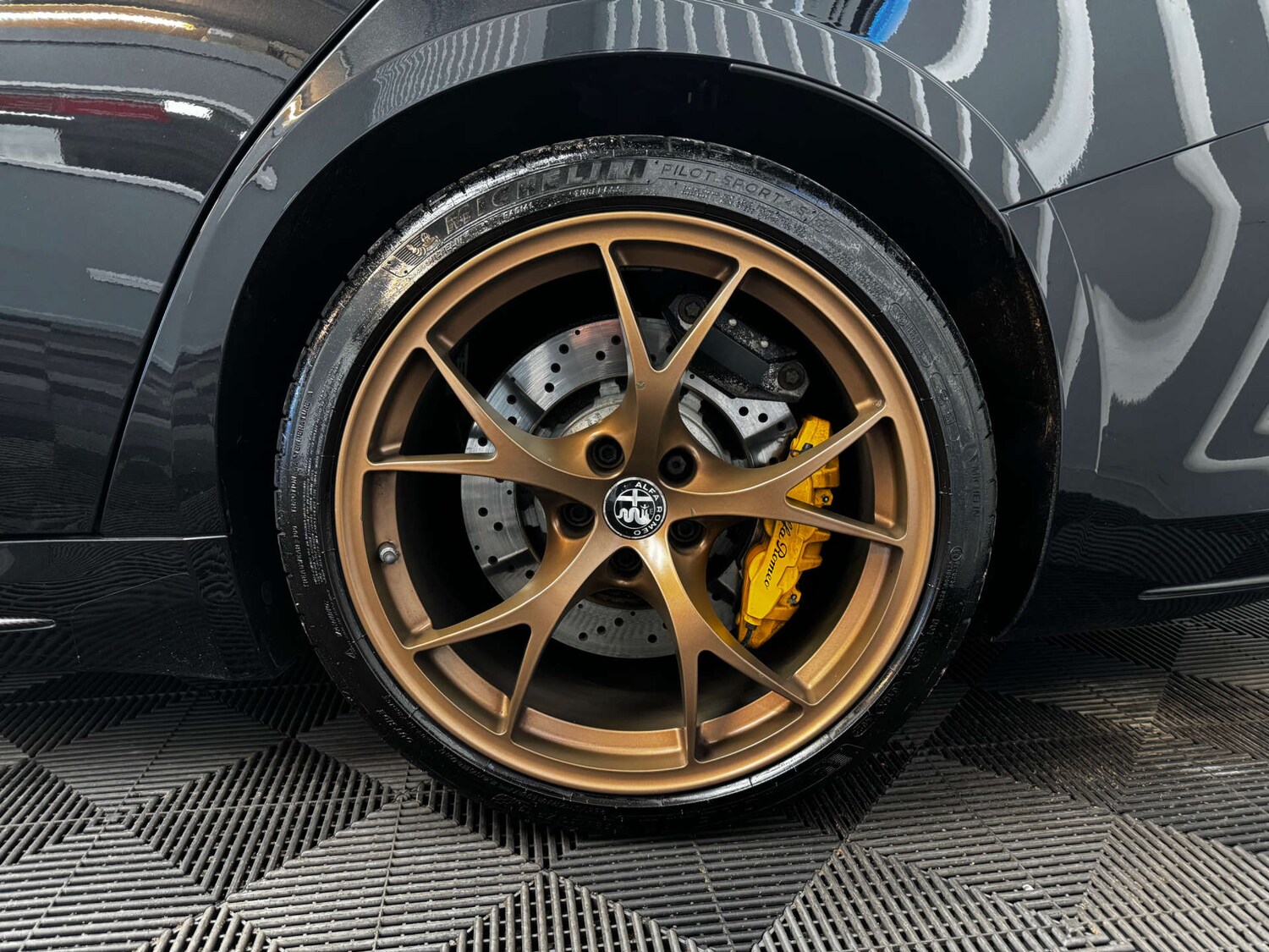 Used Alfa Romeo Giulia 2017 for sale - 78056694: Photo 14