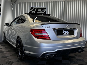 Used Mercedes-Benz C-Class 2011 for sale - 75124835: Photo