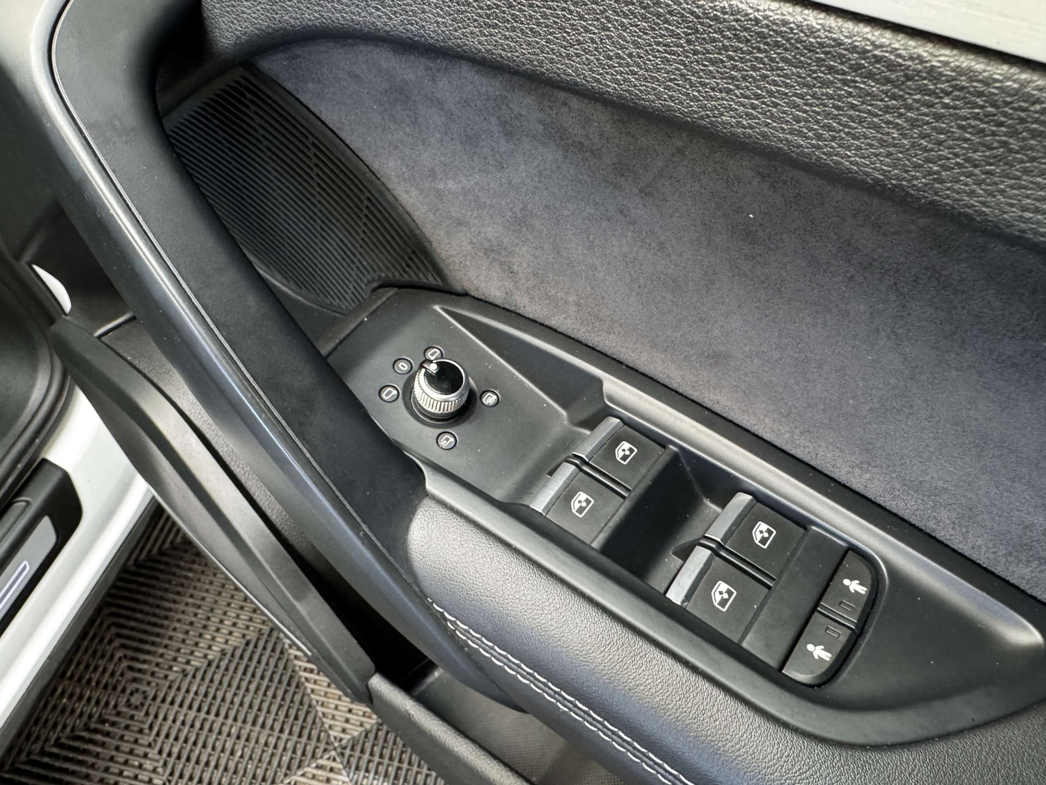 Used Audi Q5 2018 for sale - 76375869: Photo 24