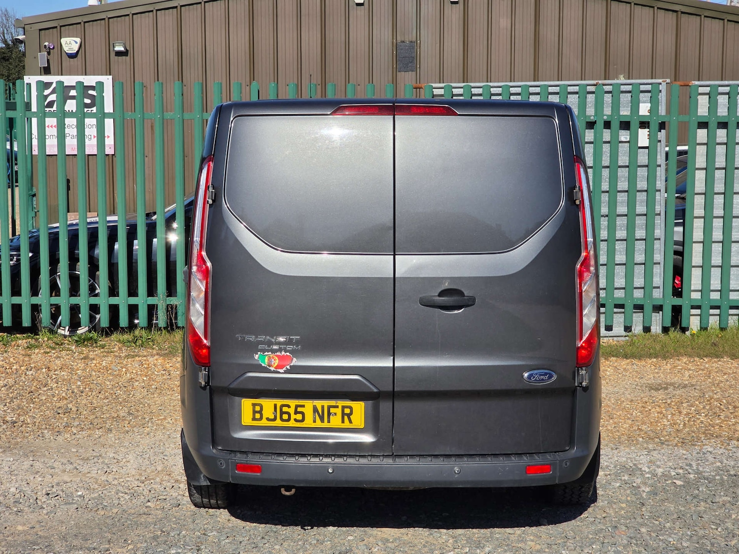 Used Ford Transit Custom 2015 for sale - 77934055: Photo 22