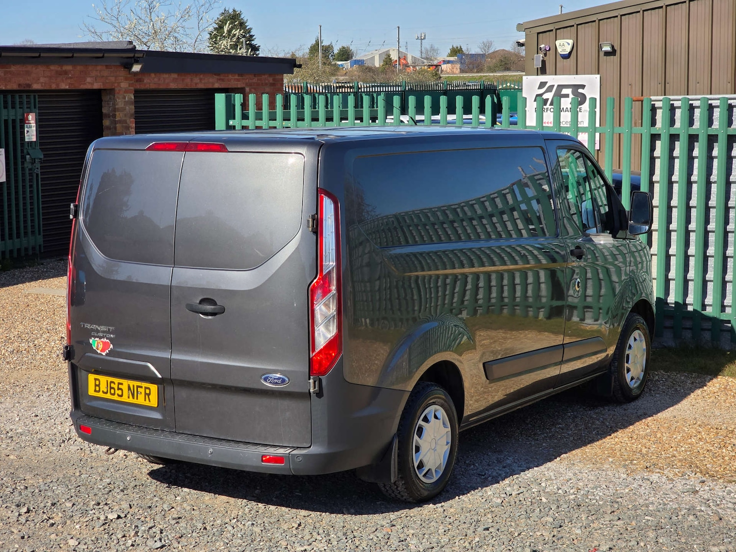Used Ford Transit Custom 2015 for sale - 77934055: Photo 23