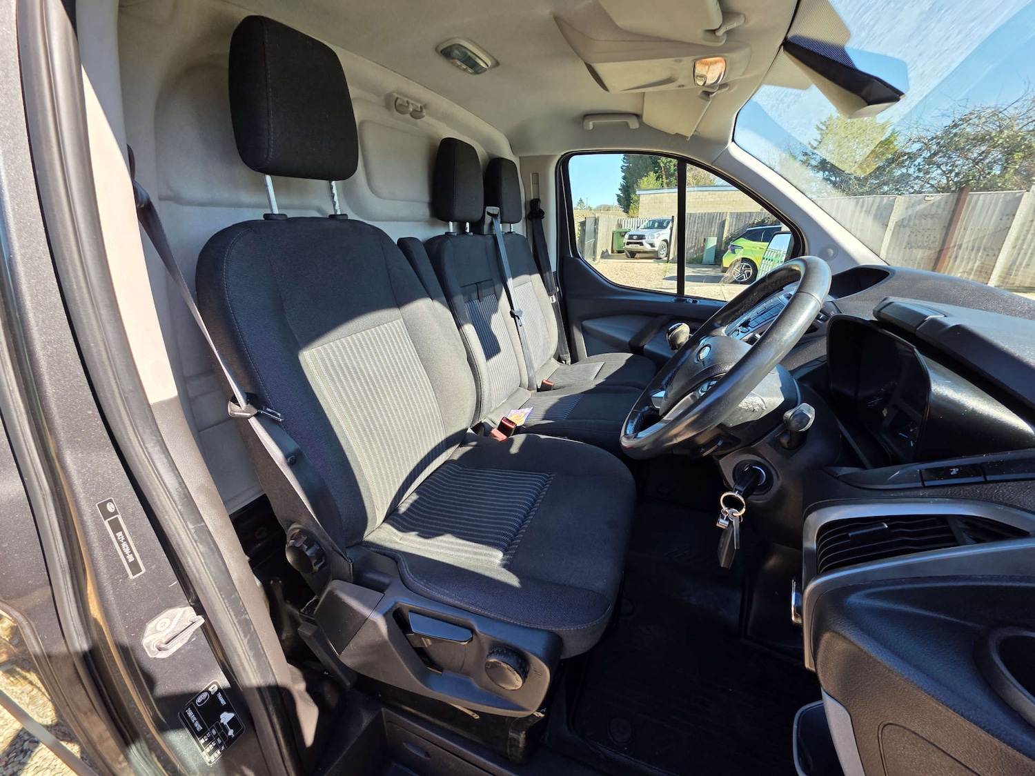 Used Ford Transit Custom 2015 for sale - 77934055: Photo 24